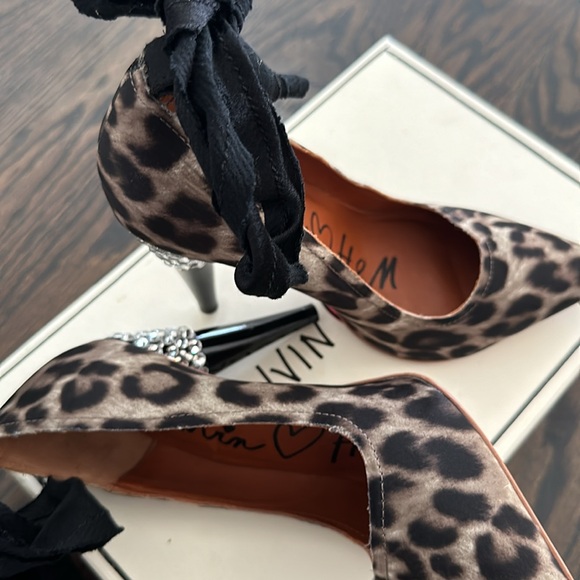 Brand new never worn collectible Lanvin x H&M leopard heels - Picture 6 of 9